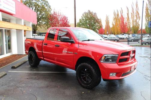2012 RAM 1500 ST