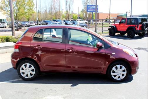 2009 Toyota Yaris S