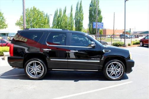 2012 Cadillac Escalade Platinum Edition