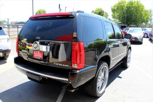 2012 Cadillac Escalade Platinum Edition