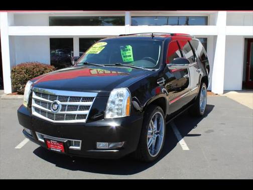 2012 Cadillac Escalade Platinum Edition