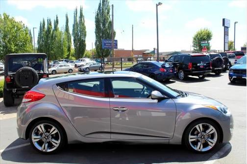 2013 Hyundai Veloster Base
