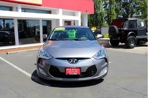 2013 Hyundai Veloster Base