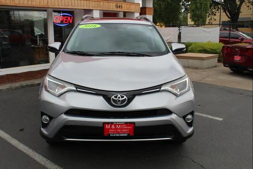 Silver Sky Metallic 2016 Toyota RAV4 XLE