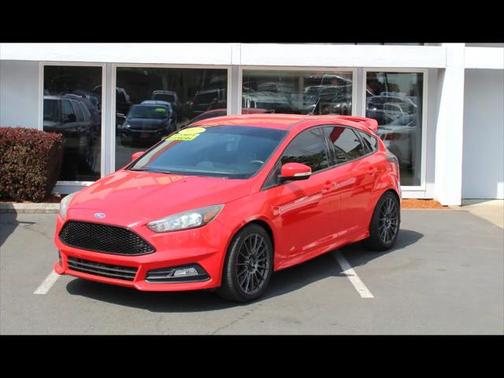 2017 Ford Focus ST