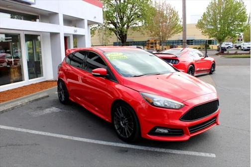 2017 Ford Focus ST ST