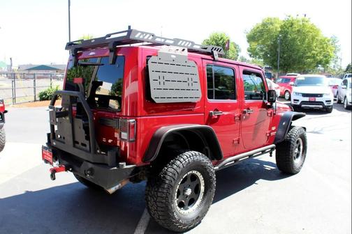 2012 Jeep Wrangler Unlimited Sahara