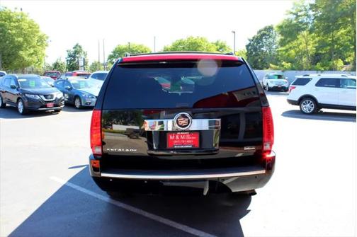 2011 Cadillac Escalade ESV Premium
