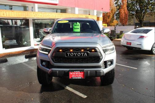 2017 Toyota Tacoma SR5