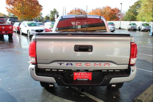 2017 Toyota Tacoma SR5
