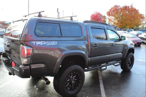 2020 Toyota Tacoma TRD Sport