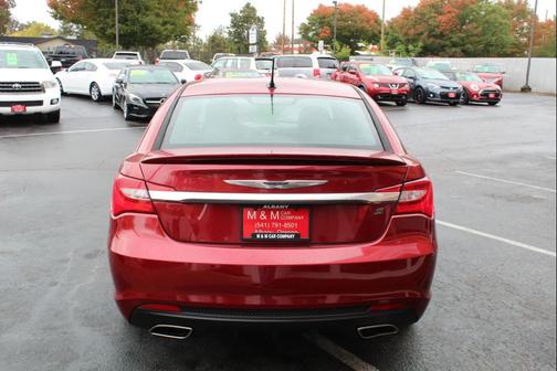 2013 Chrysler 200 Limited