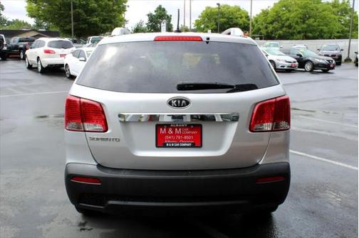 2011 Kia Sorento LX