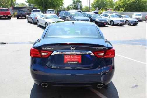 Deep Blue Pearl 2018 Nissan Maxima 3.5 Platinum