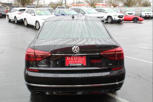 2017 Volkswagen Passat 1.8T R-Line w/Comfort