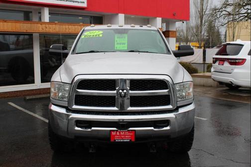 2017 RAM 2500 Tradesman Crew Cab 4x4 8' Box