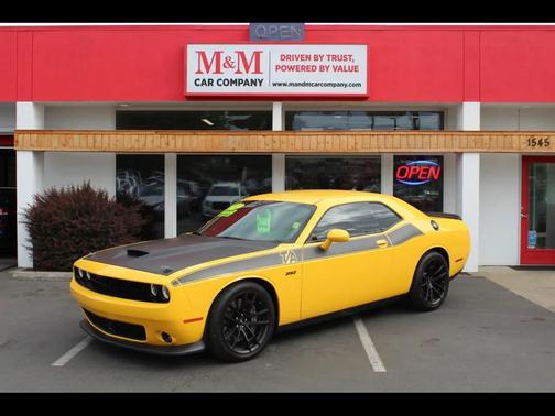 Yellow Jacket Clearcoat 2017 Dodge Challenger T/A 392