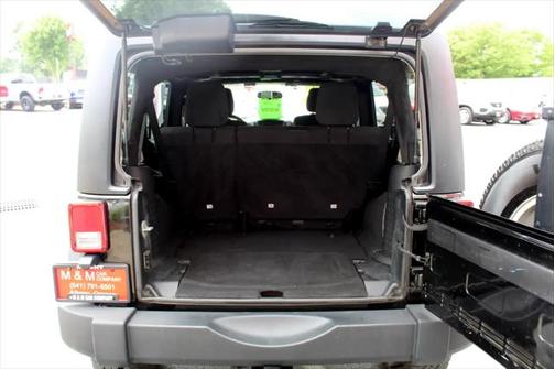2012 Jeep Wrangler Unlimited Sport