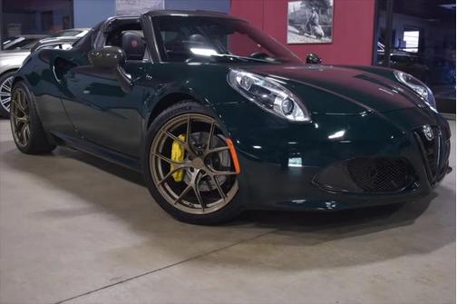 2015 Alfa Romeo 4C Spider Base