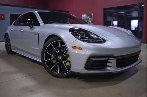 2018 Porsche Panamera E-Hybrid 4
