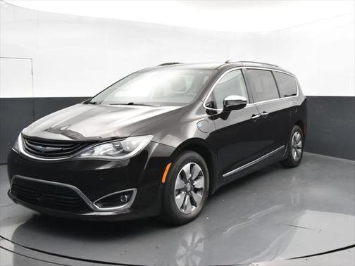 2018 Chrysler Pacifica Hybrid Limited