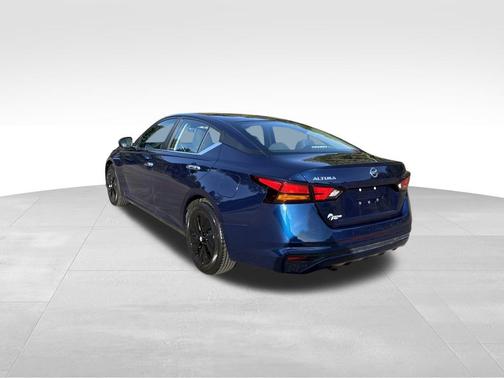2021 Nissan Altima S FWD