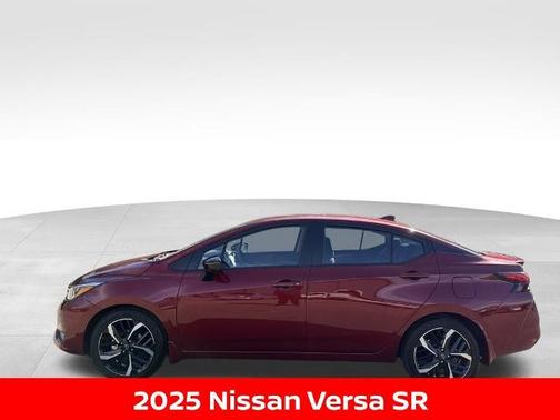 2025 Nissan Versa 1.6 SR