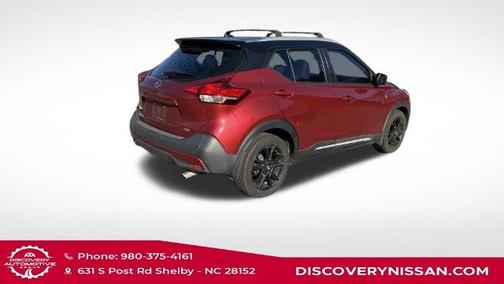 2020 Nissan Kicks SR