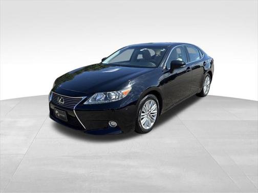 2015 Lexus ES 350 Crafted Line