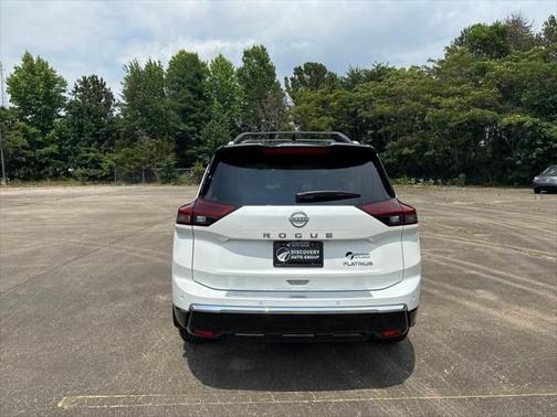 2025 Nissan Rogue Platinum