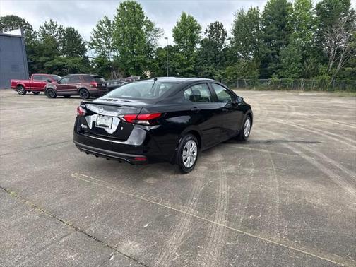 2025 Nissan Versa 1.6 S