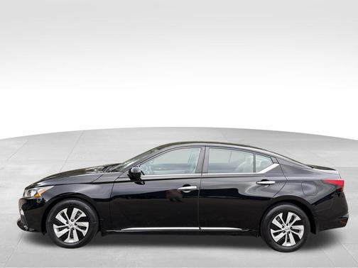 2020 Nissan Altima S FWD