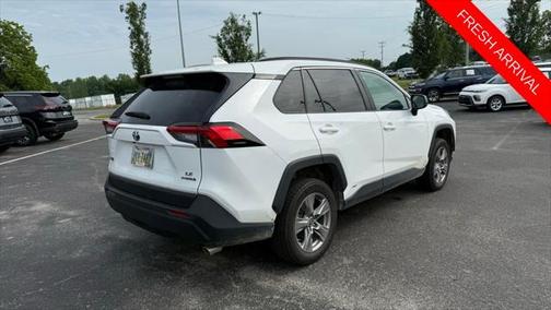 2023 Toyota RAV4 Hybrid LE