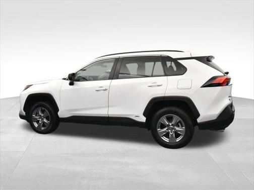 2023 Toyota RAV4 Hybrid LE