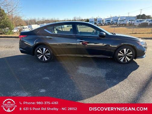 2022 Nissan Altima 2.5 SV