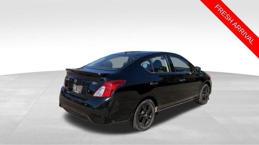 2019 Nissan Versa 1.6 S+