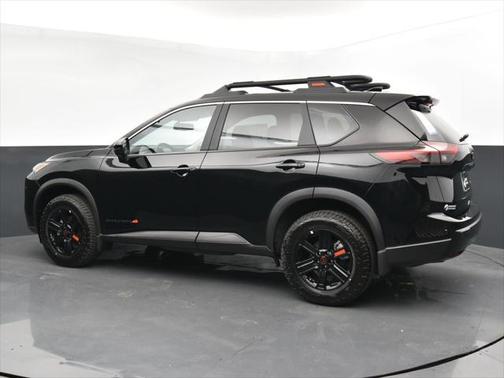 2025 Nissan Rogue S