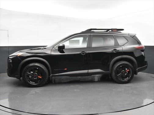 2025 Nissan Rogue S