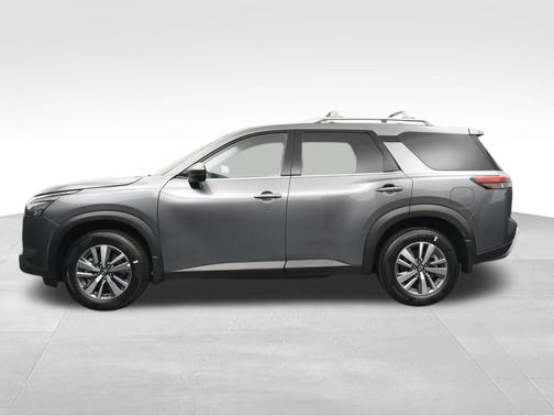 2025 Nissan Pathfinder SL FWD