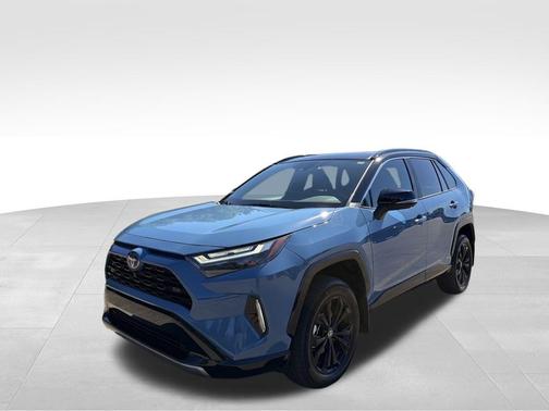 2024 Toyota RAV4 Hybrid SE
