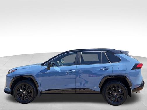 2024 Toyota RAV4 Hybrid SE