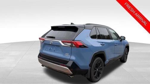 2024 Toyota RAV4 Hybrid SE