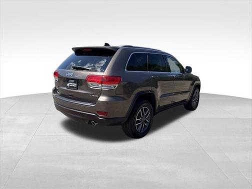 2019 Jeep Grand Cherokee Laredo