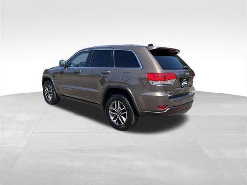 2019 Jeep Grand Cherokee Laredo