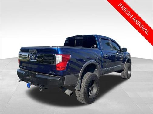 2017 Nissan Titan Platinum Reserve