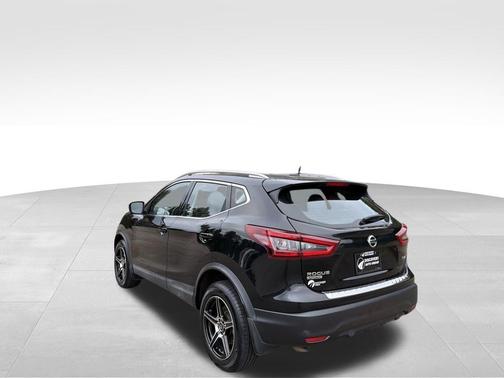 2020 Nissan Rogue Sport SV