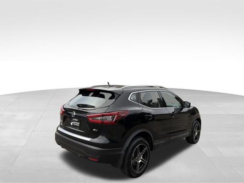 2020 Nissan Rogue Sport SV