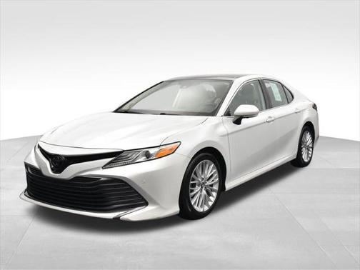 2019 Toyota Camry XLE