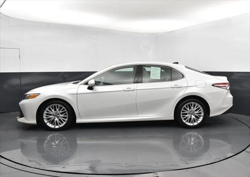 2019 Toyota Camry XLE