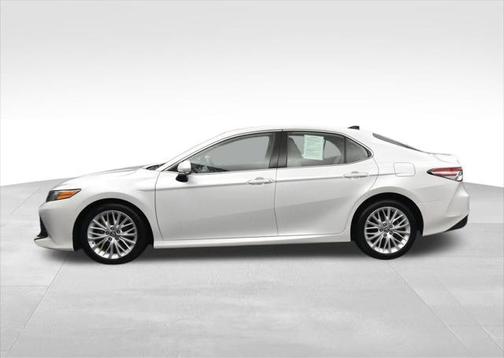 2019 Toyota Camry XLE